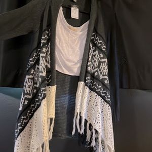 Rue21 sweater/knit cardigan